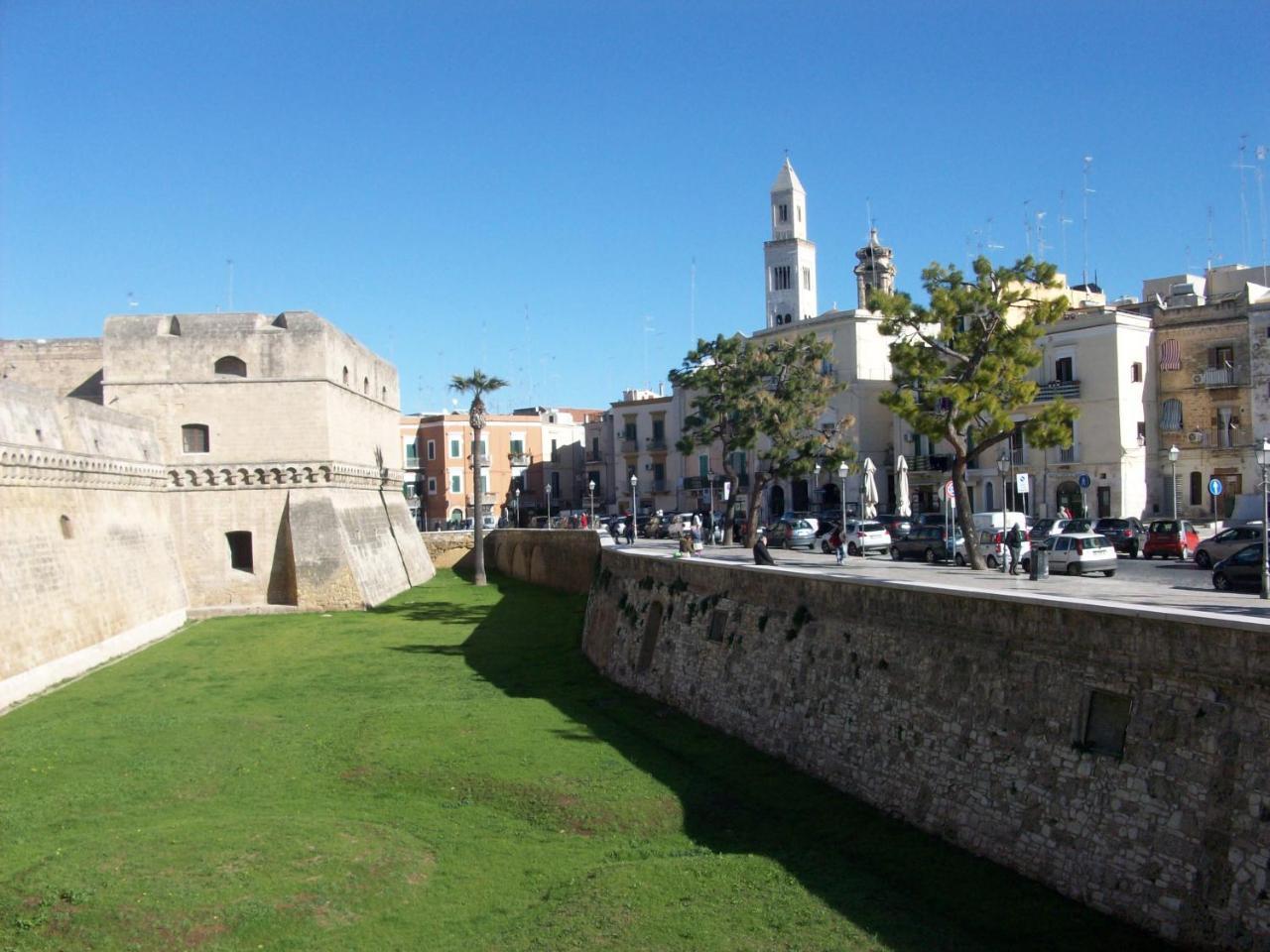 B&B La Corte San Francesco Bari Exterior foto